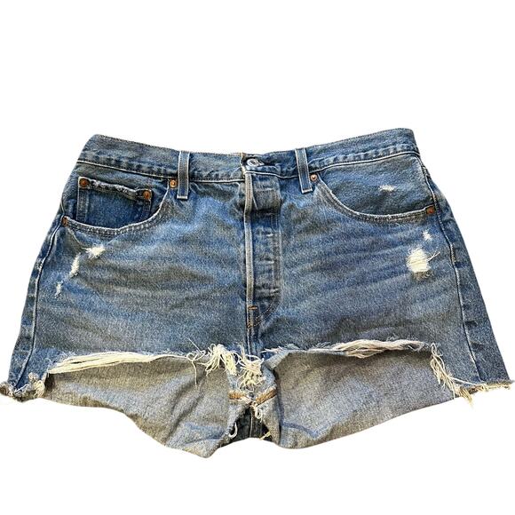 LEVI'S Women's 501 Original Short Size 33 In Oxnard Audio - Picture 1 of 12